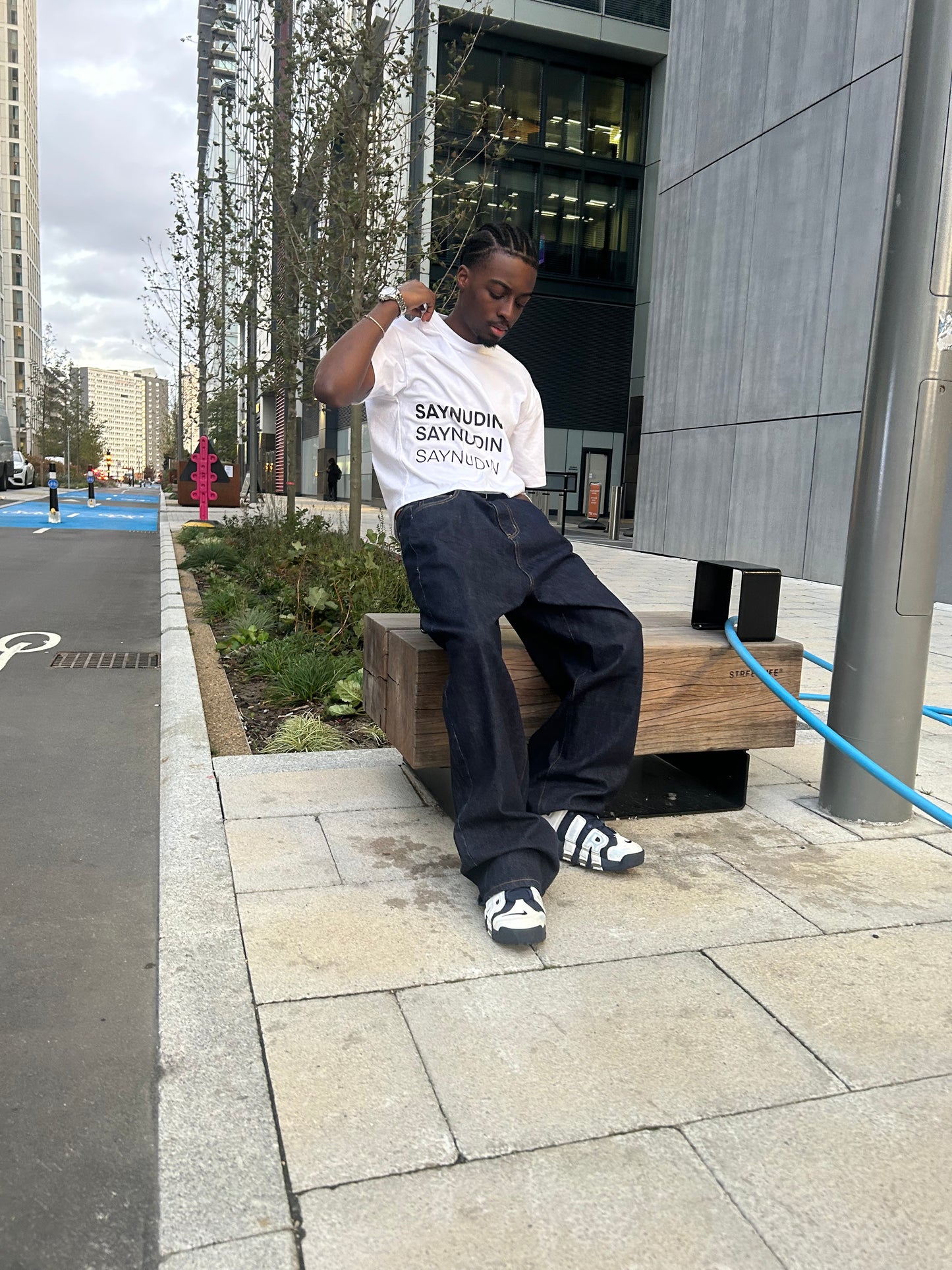 SELVEDGE BAGGY FIT JEANS